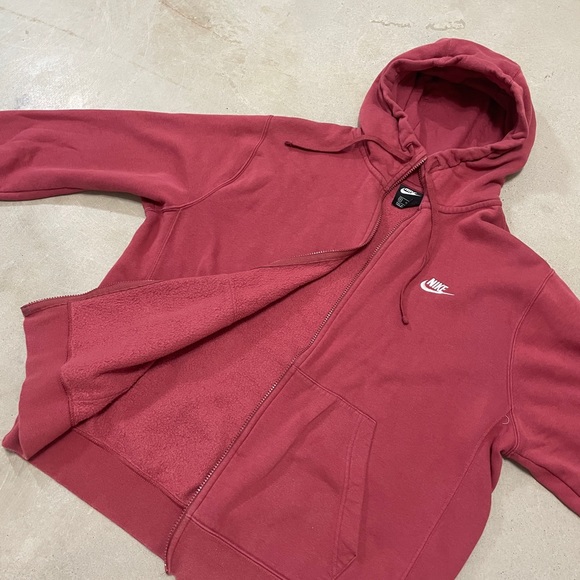 Nike | Old School Faded Maroon Zip Up Hoodie -  BROKEN ZIPPER - Picture 5 of 6